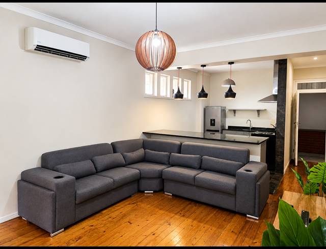 1.5 BEDROOM APARTMENT FOR SALE IN GLENWOOD